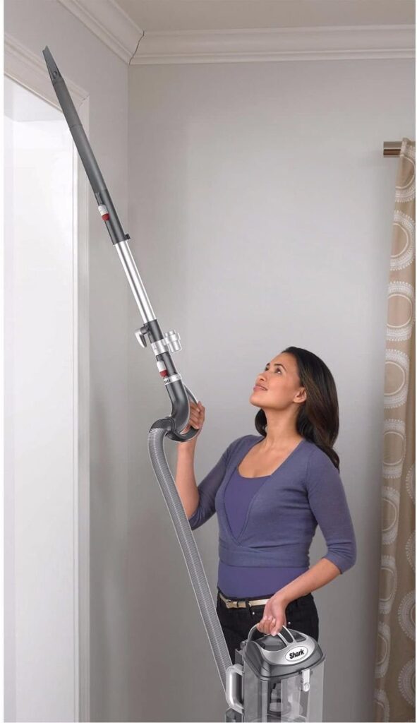 Shark UV540 Lift-Away Upright Vacuum (Renewed)